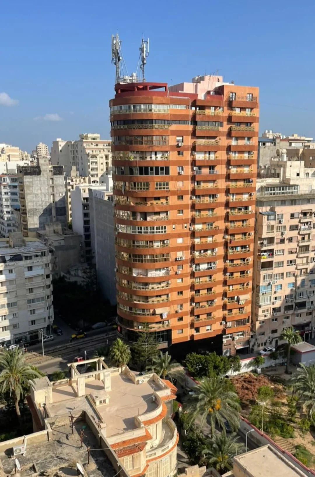 شقة للبيع في جليم 