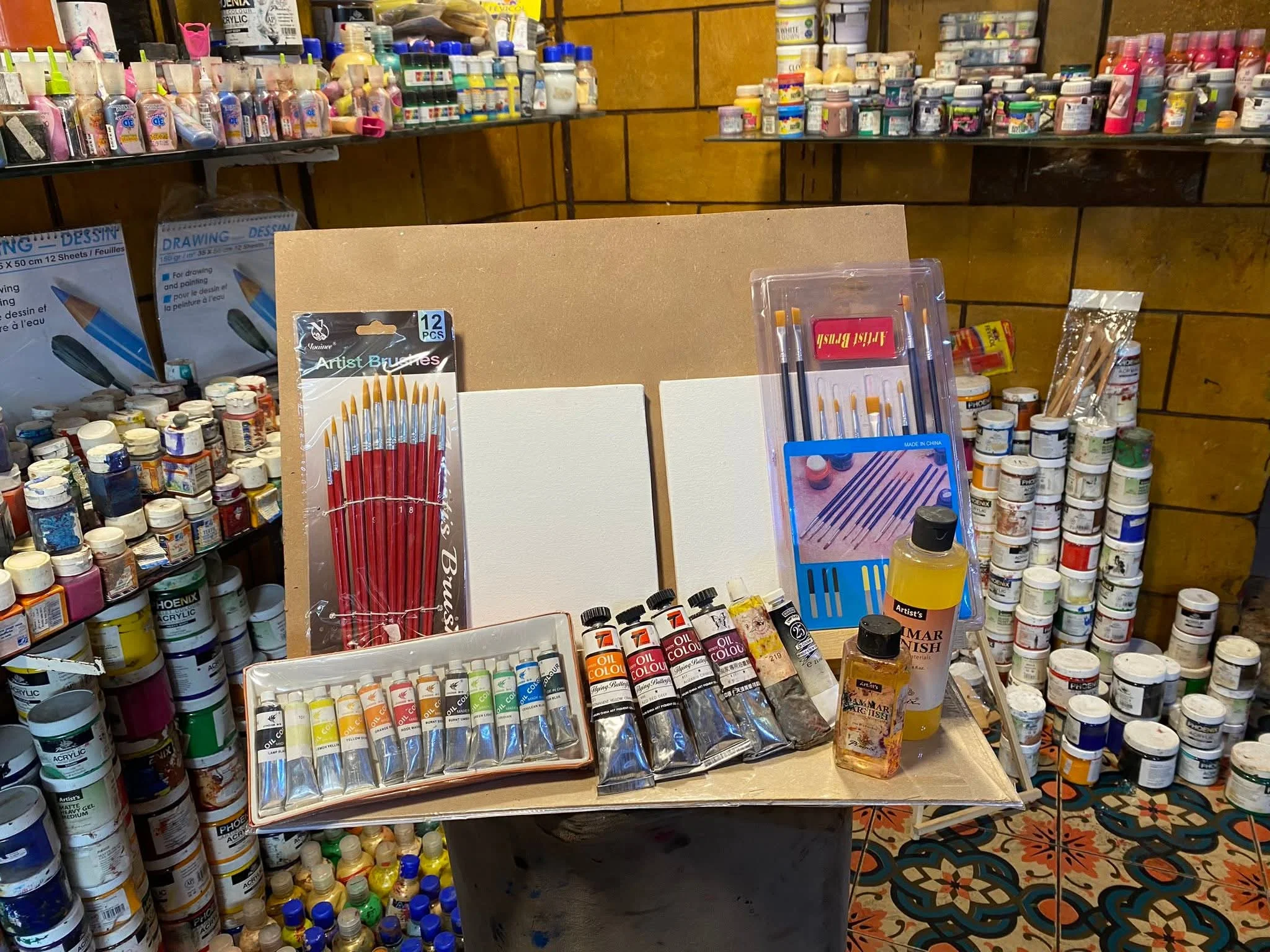 عرض الوان الزيت 